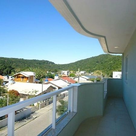 Res. Antonio Pinheiro. Apartamento Com 2 Dormitorios. Bombinhas Exteriér fotografie