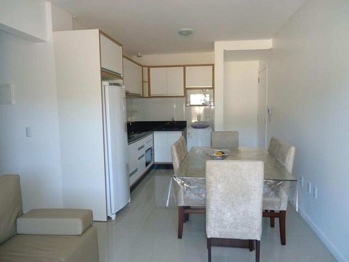 Res. Antonio Pinheiro. Apartamento Com 2 Dormitorios. Bombinhas Exteriér fotografie